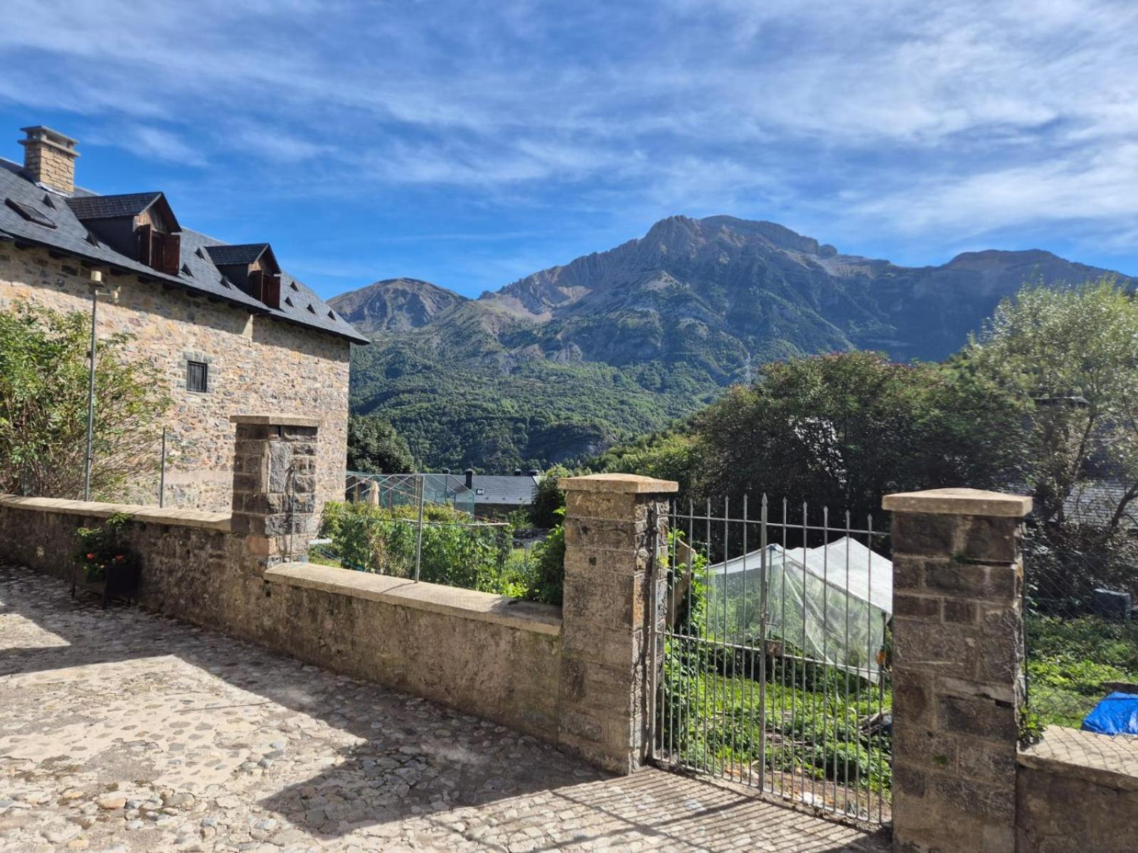 Alojamientos Ruraltena Piedrafita de Jaca Dış mekan fotoğraf