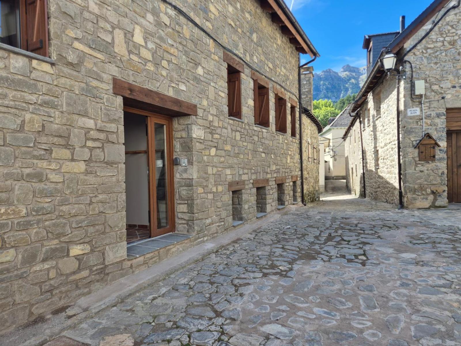 Alojamientos Ruraltena Piedrafita de Jaca Dış mekan fotoğraf